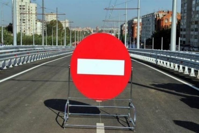 На месяц запретят движение на улице Вересаева в Ростове