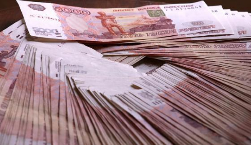 У ростовского бизнесмена из куртки вытащили 500 тысяч рублей  