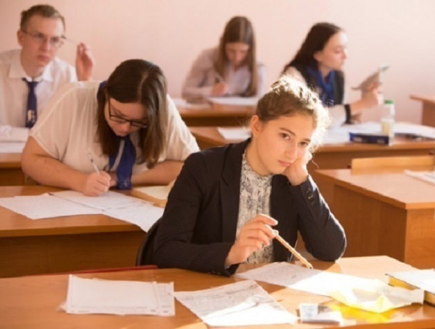 Соцсети и СМИ обвинили в дискредитации  выпускных экзаменов для 9 классов в Ростовской области