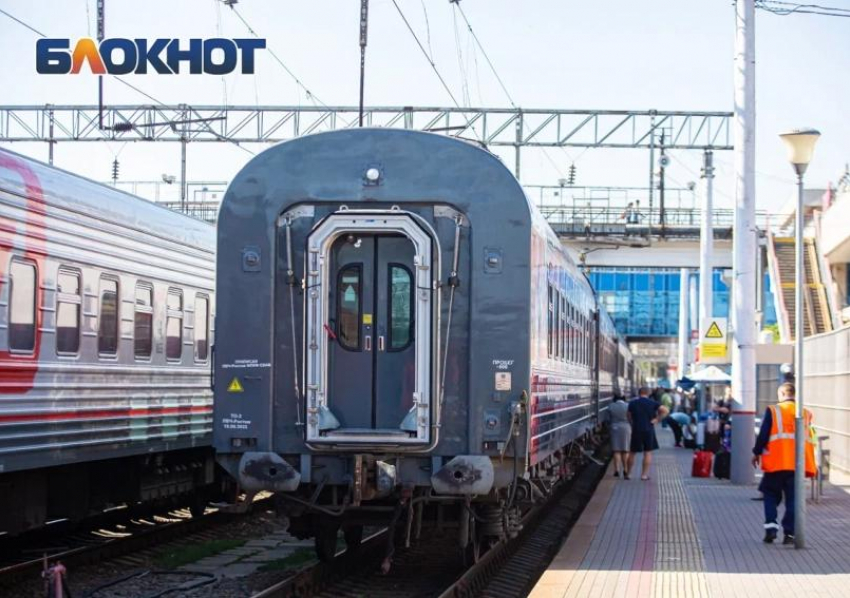 25 поездов задержаны из-за схода грузового локомотива в Ростове