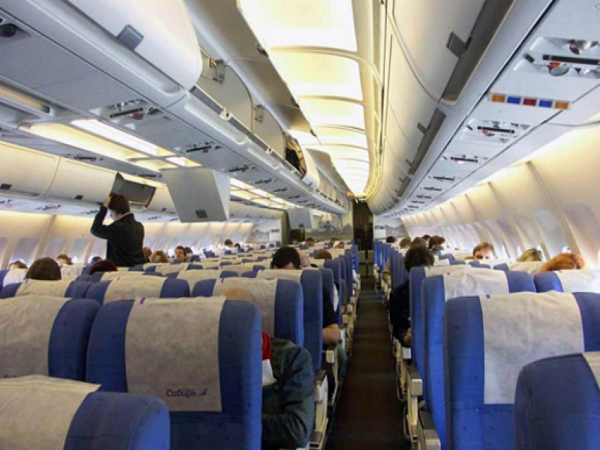 За хулиганство на борту рейса Ростов - Тель-Авив буйному пассажиру грозит реальный срок