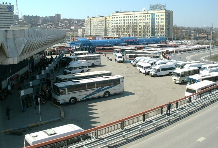 На главном автовокзале в Ростове умерла пенсионерка 