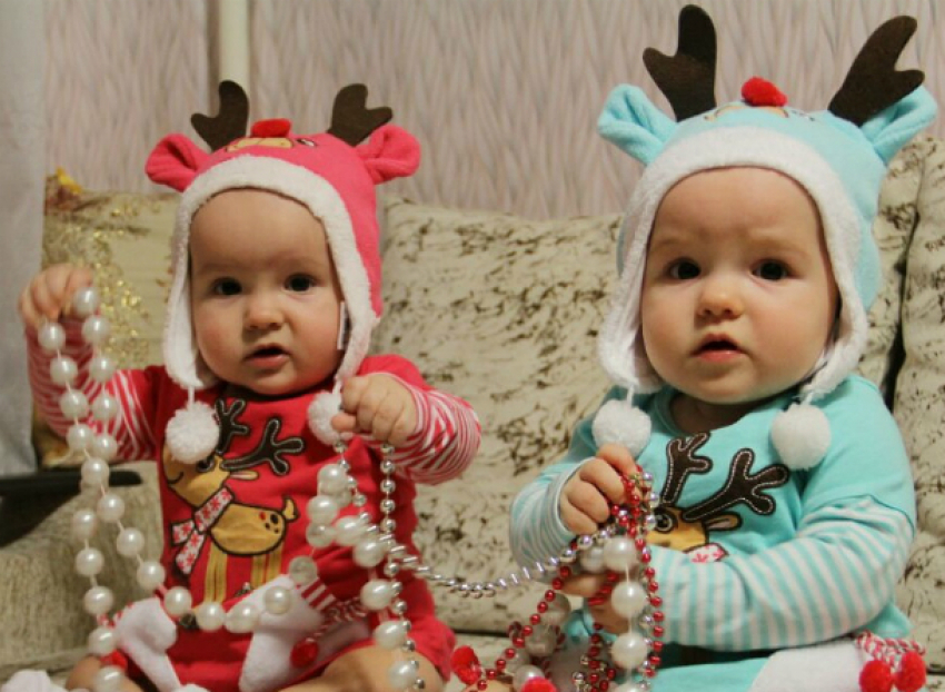 Крошки-оленята Варвара и Эвелина в конкурсе «Звездочки Нового года-2017»
