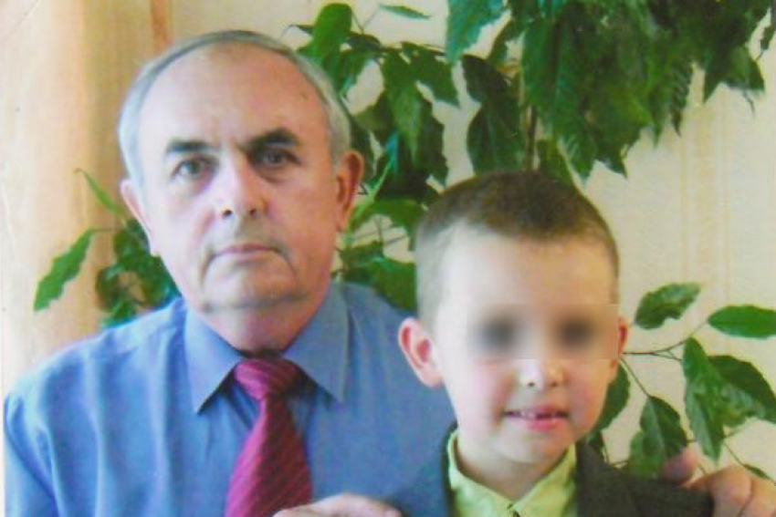 На коммуниста из Зверево, который пришел к чиновнику с пистолетом, напали 