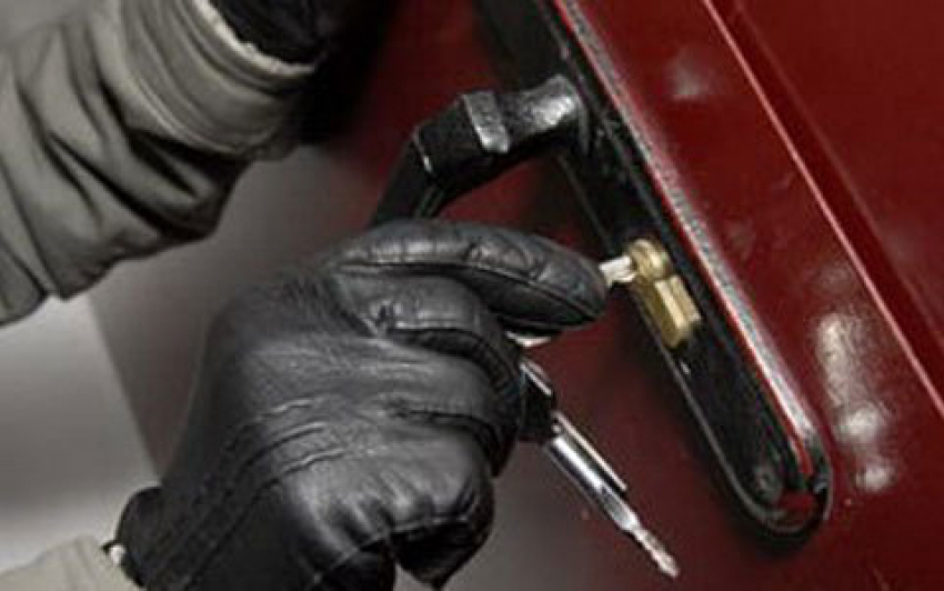 Домушника задержали в Каменском районе