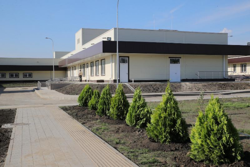С подрядчика инфекционной больницы в Ростовской области потребовали неустойку за срыв сроков