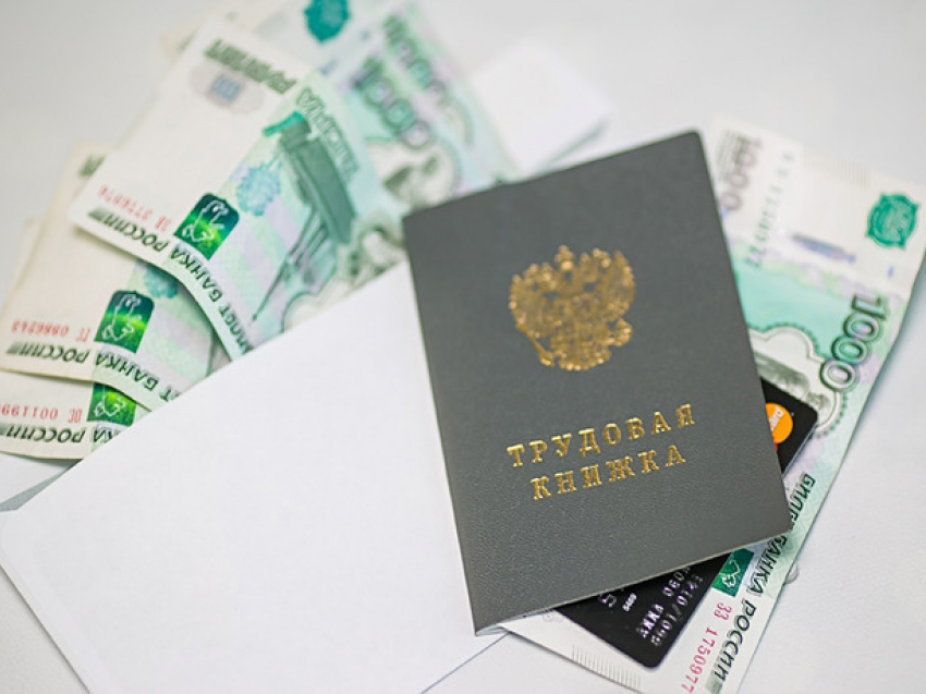 Прижимистый директор пойдет под суд за невыплату зарплаты в Ростовской области