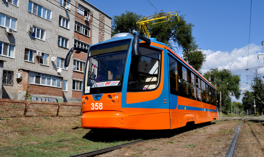 В Таганроге подросток попал под трамвай