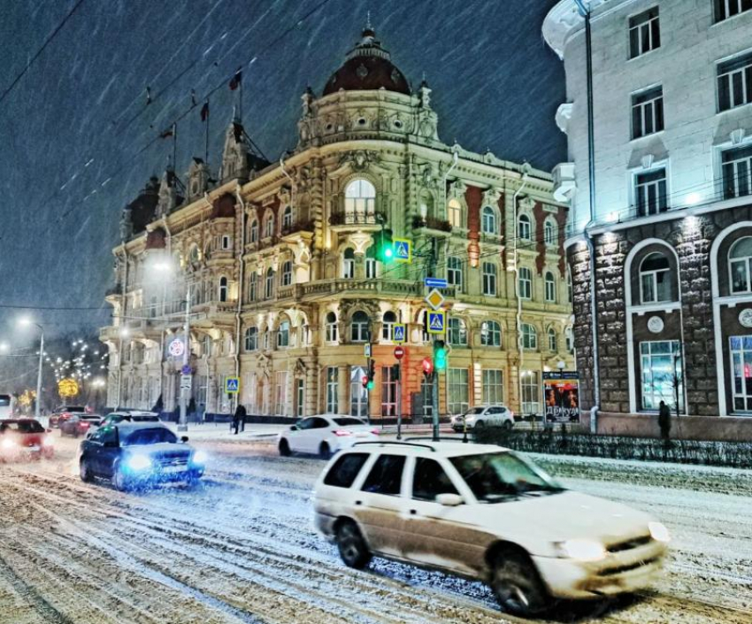 В Ростове детям разрешили не ходить в школу в первый учебный день 2024 года