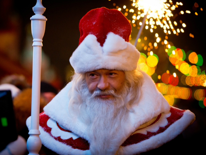 Ростовские родители поблагодарили детский сад за прекрасного Деда Мороза
