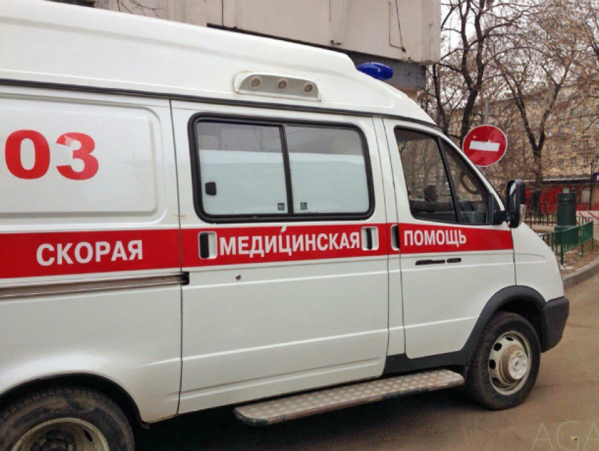 Молодые девушки пострадали в Ростове после тарана мини-погрузчика «Ладой"