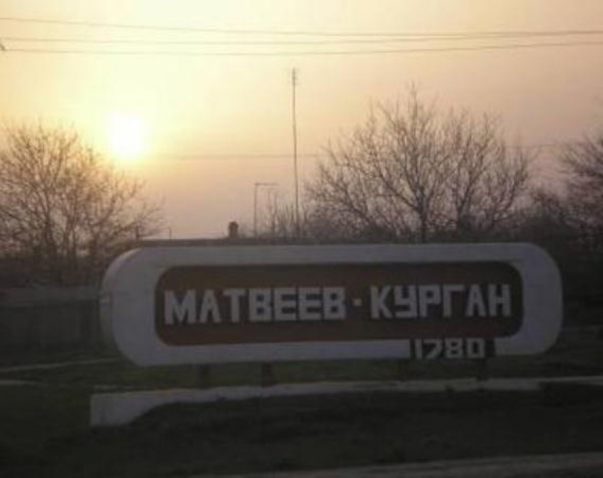  В Ростовской области найдена повешенной 16-летняя девушка