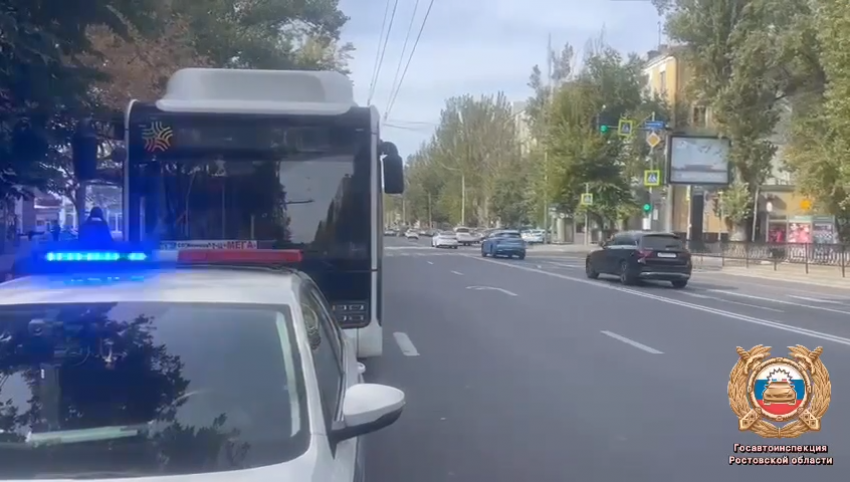 Двух семилетних детей сбил автобус в Ростове на Красноармейской 