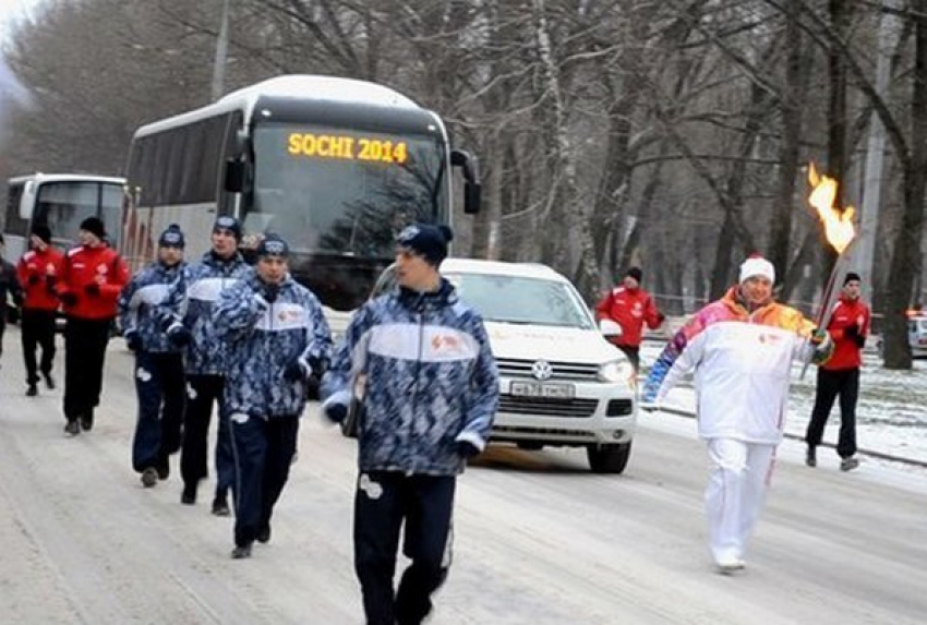 В Ростове стартовала эстафета Олимпийского огня
