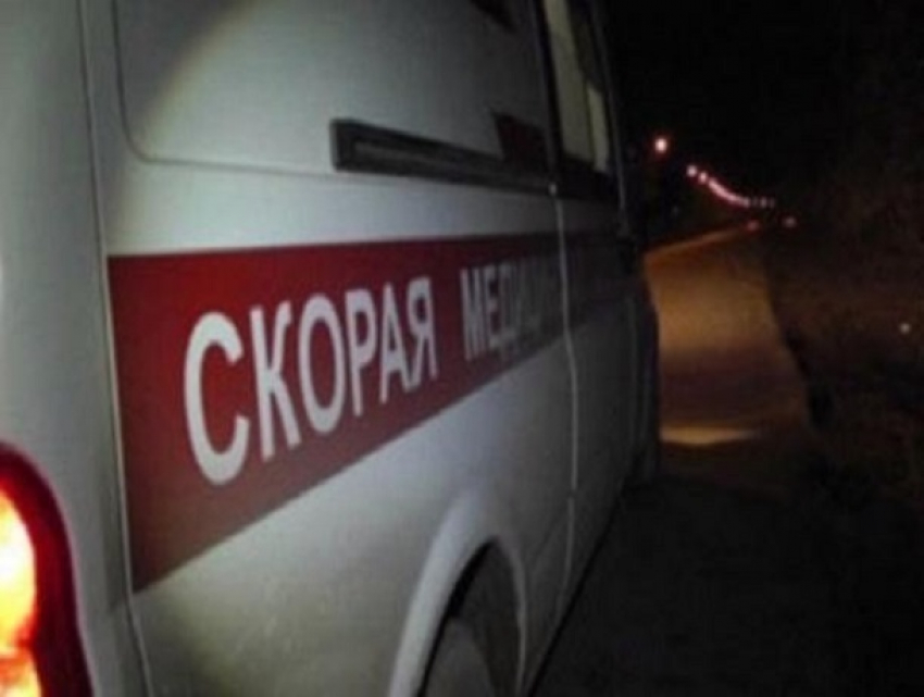 Истекающего кровью от выстрела и побоев ростовского мужчину бандиты бросили в подъезде