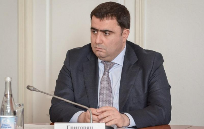 Бывший глава Первомайского района Ростова признал себя виновным в превышении полномочий