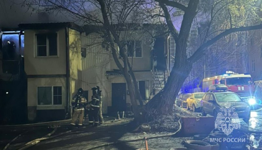 В Ростове потушили крупный пожар на Пушкинской 