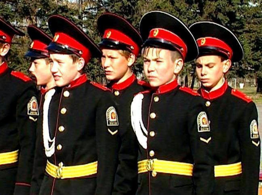 В Ростовской области появится еще один казачий кадетский корпус 