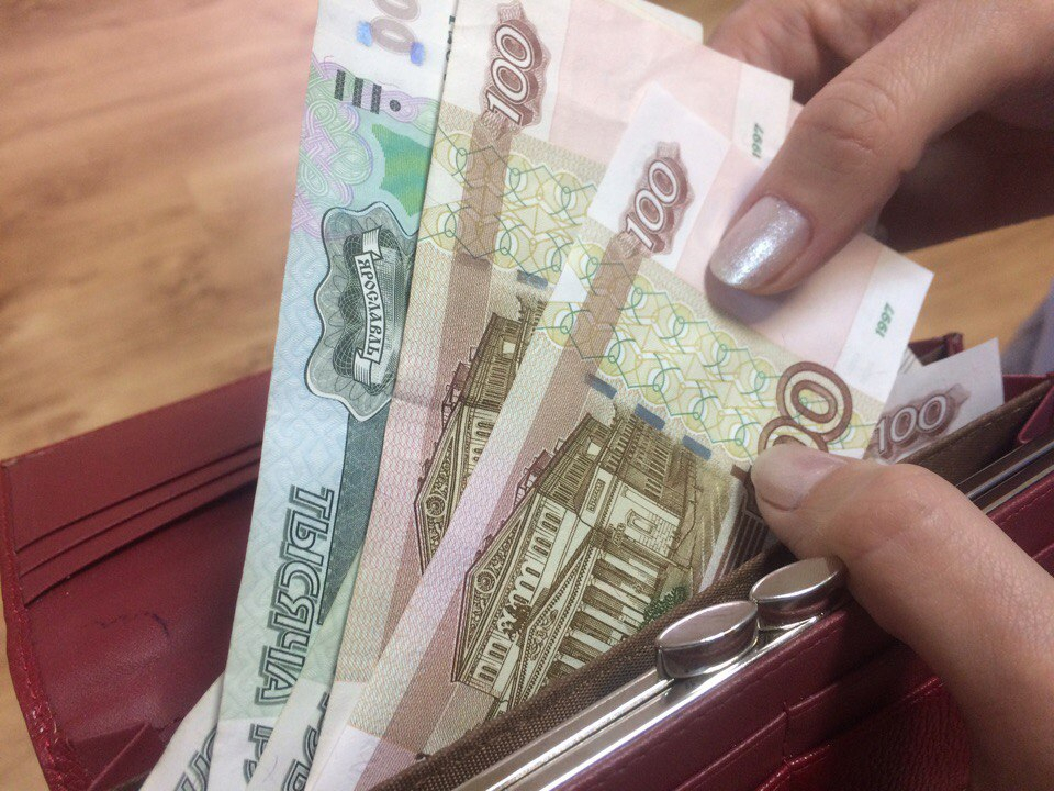 В Ростовской области 26-летняя женщина лишилась 4,3 млн рублей, пытаясь заработать на инвестициях
