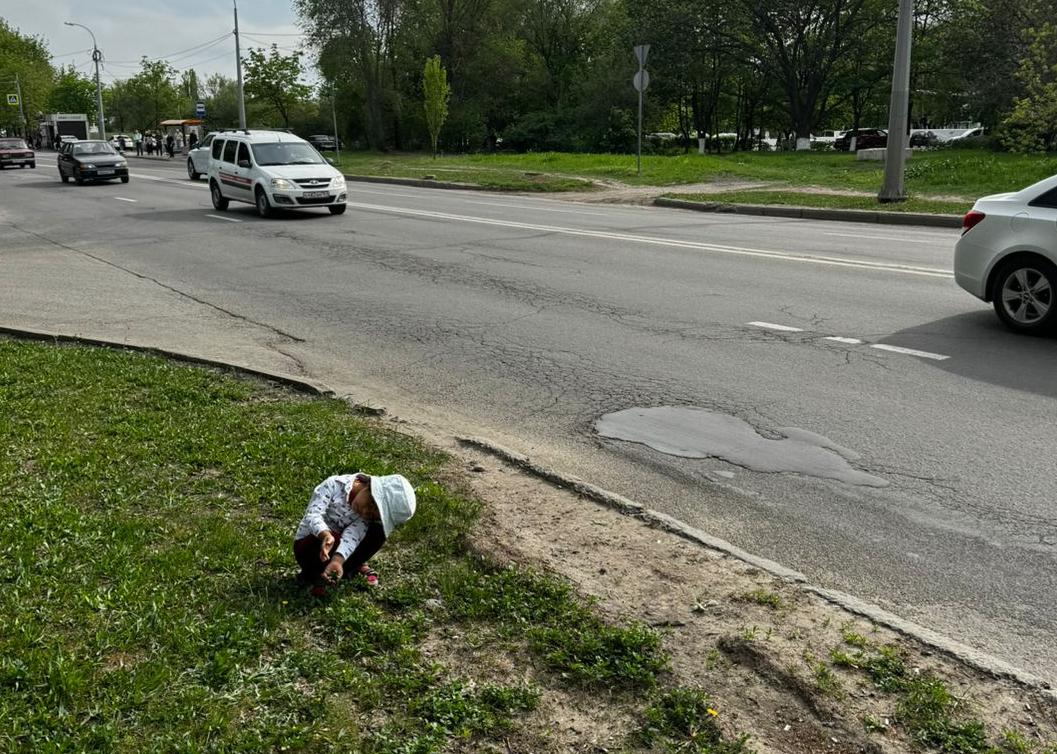 В Ростове школьница нашла на Зорге брошенного ребенка