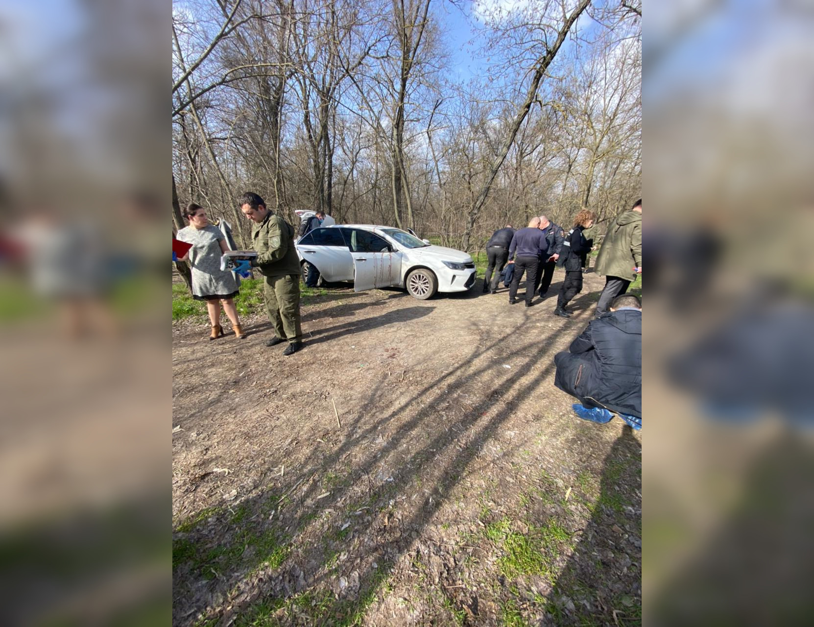 В Кумженской роще в Ростове нашли иномарку со следами крови