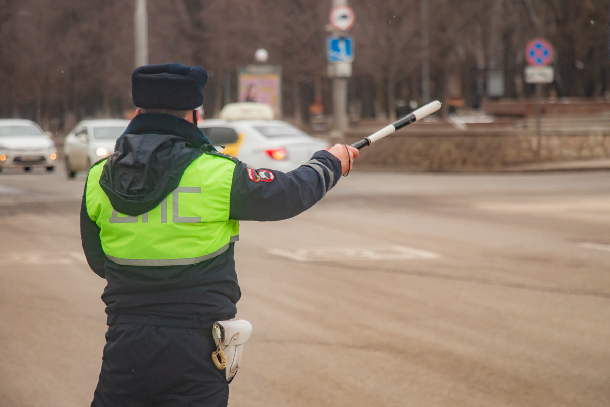 В Ростове сотрудник автомойки украл машину и попытался уехать на пределы  региона