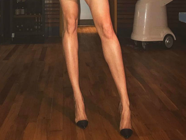Красивые девушки раздвинули ноги (79 фото) - секс фото