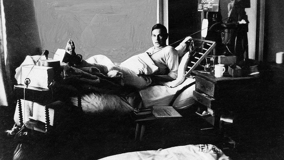 Richard_Sorge_in_the_hospital,_during_World_War_I.jpg