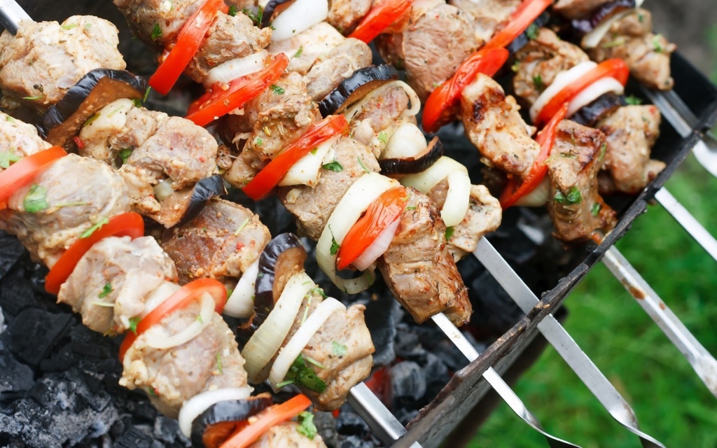 rabstol_net_shashlik_04.jpg