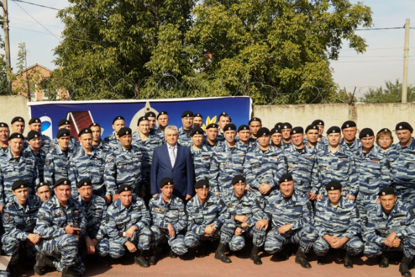 омонкадр5.jpg