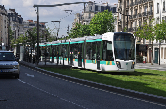 big_tram5.jpg