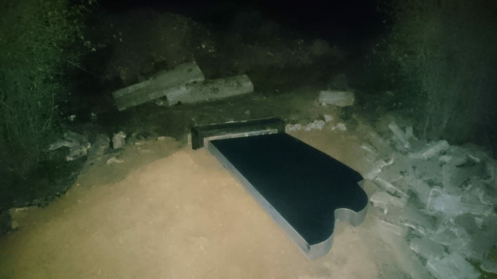 WhatsApp Image 2021-04-30 at 15.53.49 (3).jpeg WhatsApp Image 2021-04-30 at 15.53.49 (3).jpeg